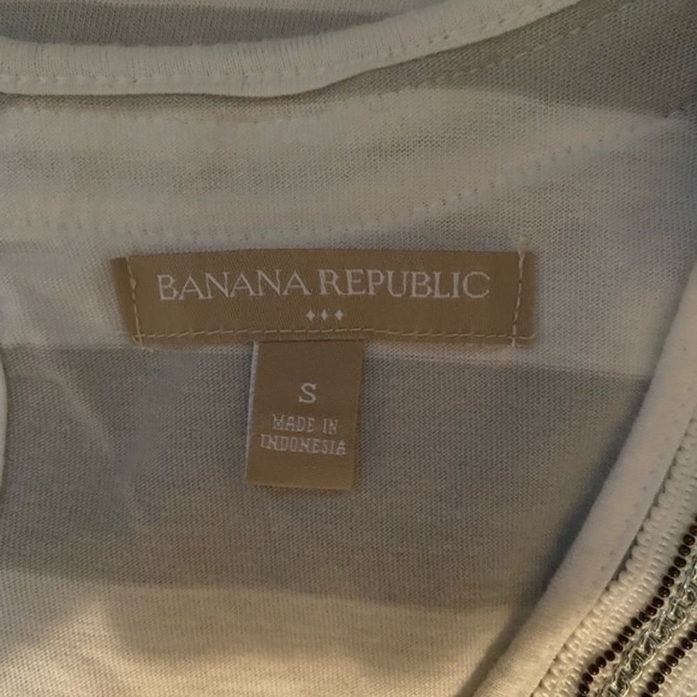 Banana Republic size S top - Picture 6 of 7